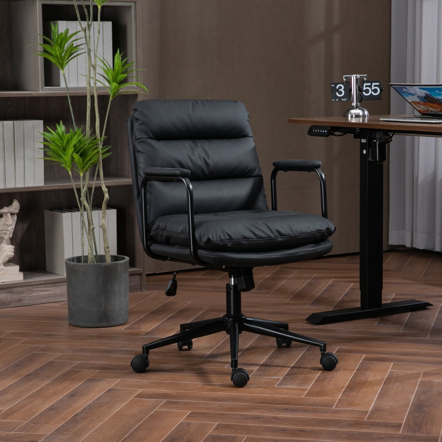 Royton Computer Rolling Swivel Chair in Black PU Leather