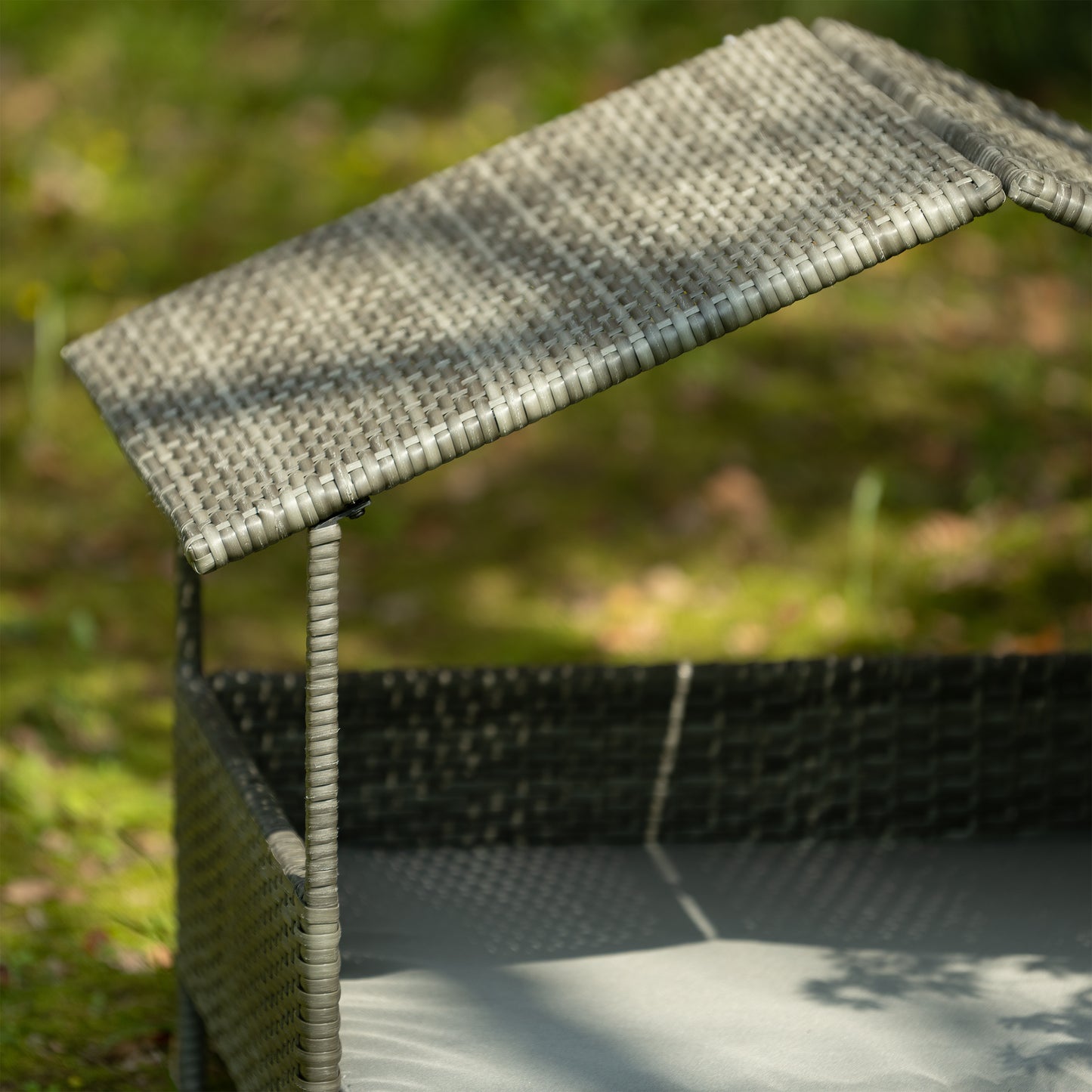 Wicker Dog Bed With Canopy