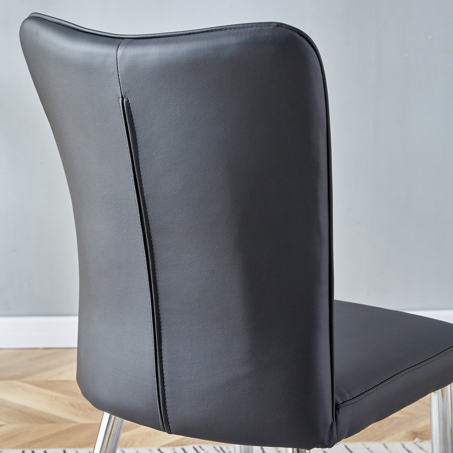 Phelps Modern minimalist dining chairs in Black. (Set of 4)